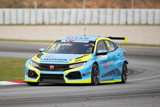 Photo: Michelle Halder - Halder Motorsport - Honda Civic Type R TCR (II)