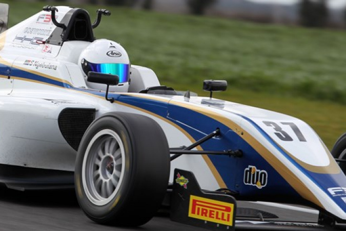 Photo: Sisa Ngebulana - HHC Motorsport - Tatuus MSV F3-016 - Cosworth