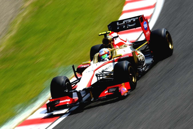 Photo: Narain Karthikeyan - Hispania Racing F1 Team - HRT F112 - Cosworth