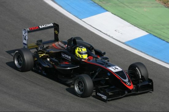 Photo: Renger van der Zande - Hitech Racing - Dallara F308 - AMG Mercedes