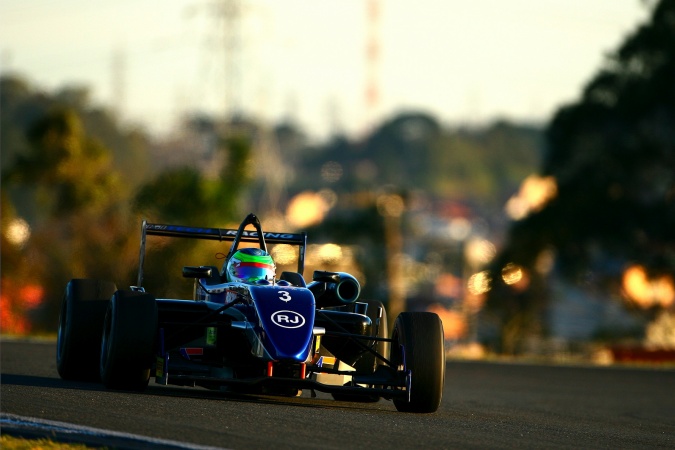 Photo: Nicolas Costa - Hitech Racing - Dallara F308 - Berta