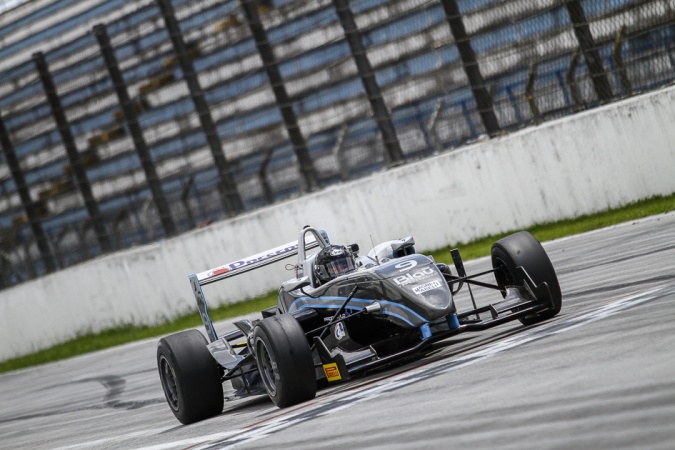 Photo: Christian Hahn - Hitech Racing - Dallara F308 - Berta