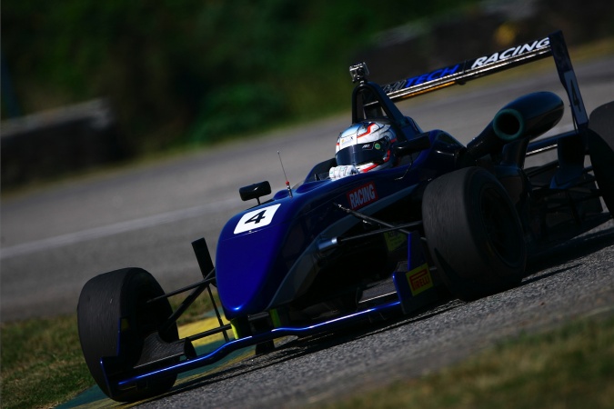 Photo: Pedro Enrique Nunes - Hitech Racing - Dallara F308 - Berta