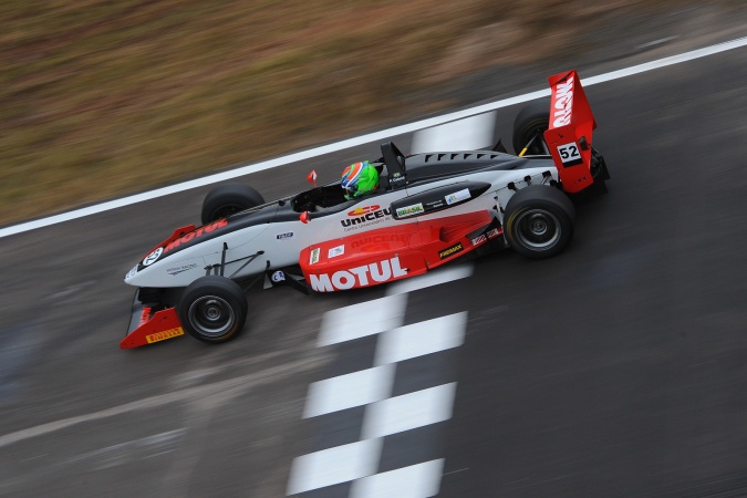 Photo: Pedro Caland - Hitech Racing - Dallara F399 - Berta