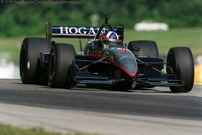 Photo: Dario Franchitti - Hogan Racing - Reynard 97i - Mercedes