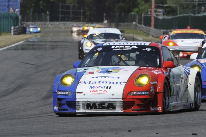 Photo: Patrick PiletWolf Henzler - IMSA Performance - Porsche 911 GT3 RSR (997-2009)