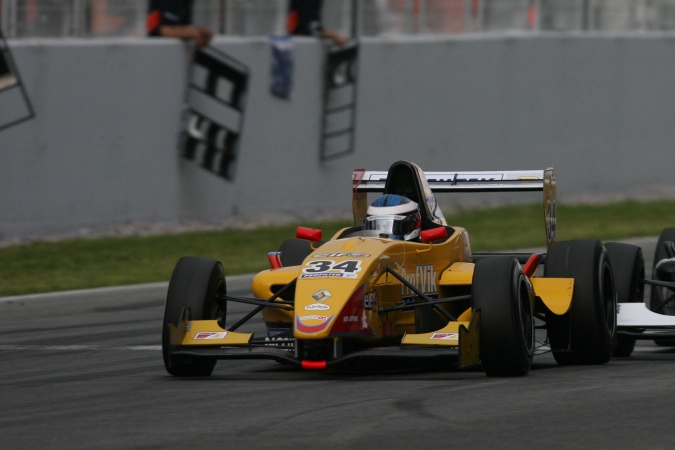 Photo: Johan Daniel  Jokinen - iQuick - Tatuus Renault 2000