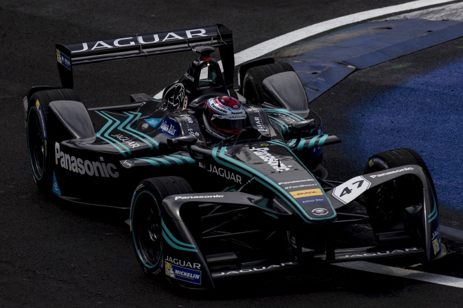 Photo: Adam Carroll - Jaguar Racing - Spark SRT 01E - Jaguar