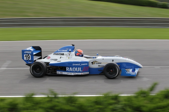 Photo: Raoul Owens - JDC Motorsports - Elan Star Pro - Mazda