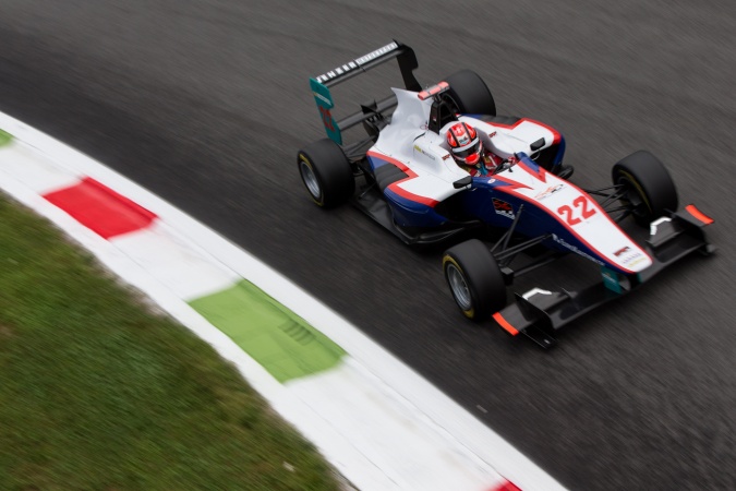 Photo: Kevin Ceccon - Jenzer Motorsport - Dallara GP3/13 - AER