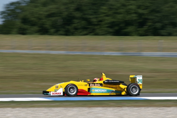 Photo: Markus Pommer - Jo Zeller Racing - Dallara F305 - AMG Mercedes