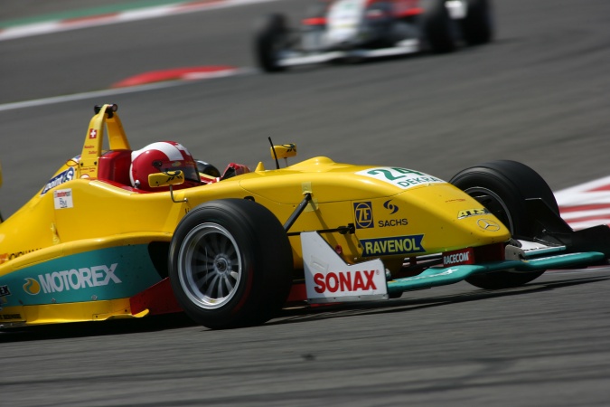 Photo: Sandro Zeller - Jo Zeller Racing - Dallara F305 - AMG Mercedes