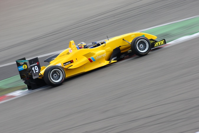 Photo: Tom Dillmann - Jo Zeller Racing - Dallara F308 - AMG Mercedes