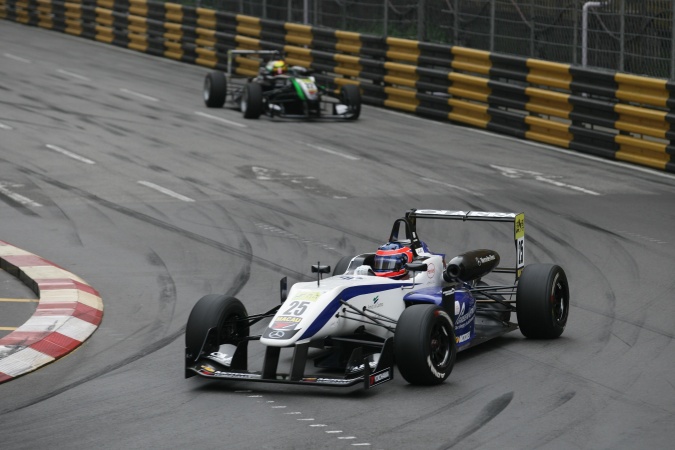 Photo: Andrea Roda - Jo Zeller Racing - Dallara F312 - AMG Mercedes