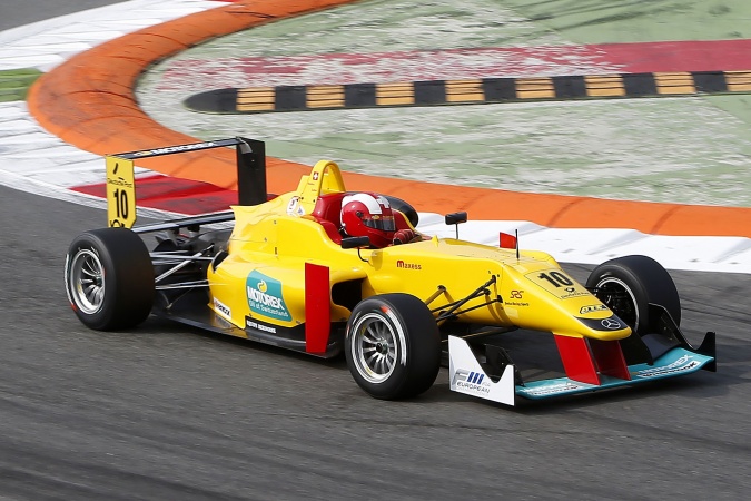 Photo: Sandro Zeller - Jo Zeller Racing - Dallara F312 - AMG Mercedes