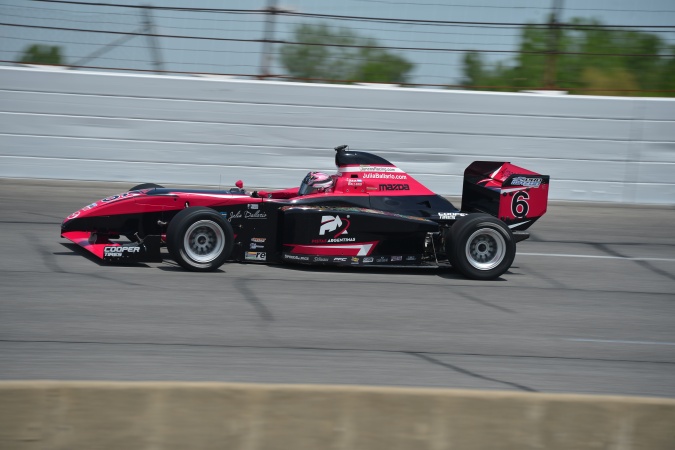 Photo: Julia Ballario - Juncos Racing - Elan Star Pro - Mazda