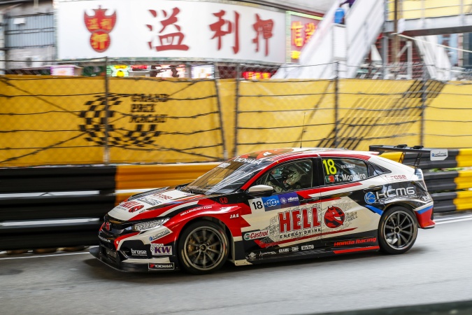 Photo: Tiago Monteiro - KCMG - Honda Civic Type R TCR (II)