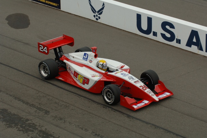 Photo: Bobby Wilson - Kenn Hardley Racing - Dallara IP2 - Infiniti