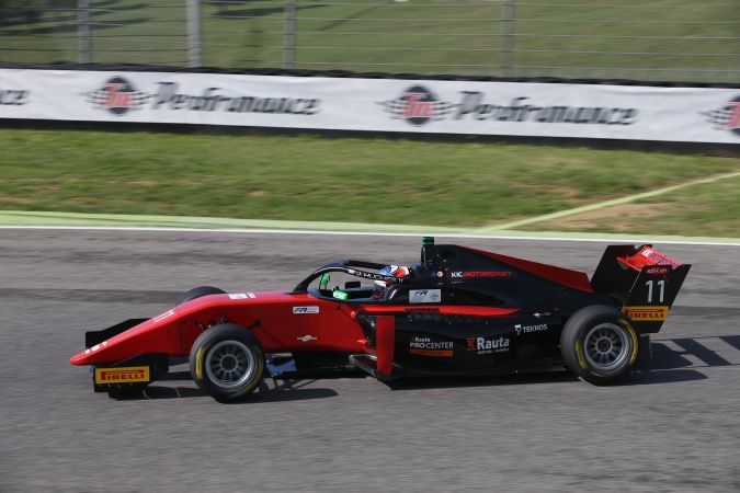Photo: Jake Hughes - KIC Motorsport - Tatuus F3 T-318 - Alfa Romeo