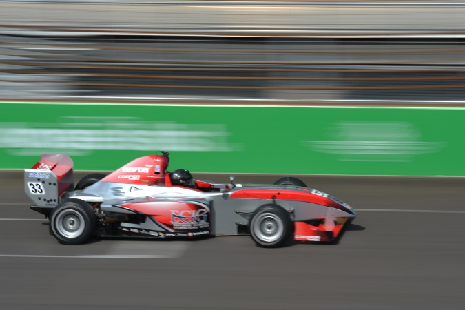 Photo: Carlos Conde - M1 Racing - Elan Star Pro - Mazda