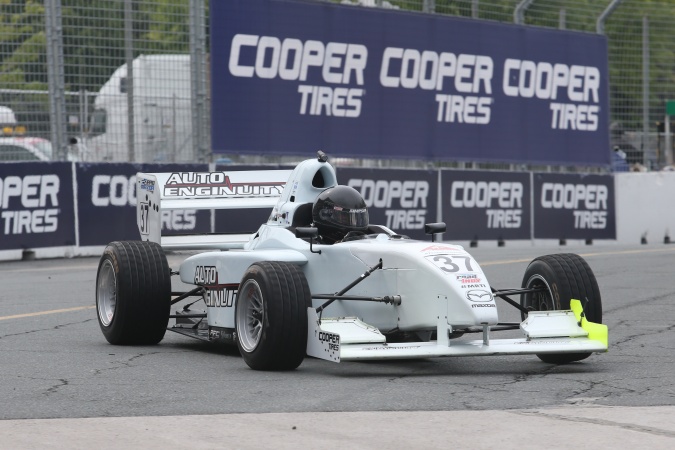 Photo: Jay Horak - M1 Racing - Elan Star Pro - Mazda