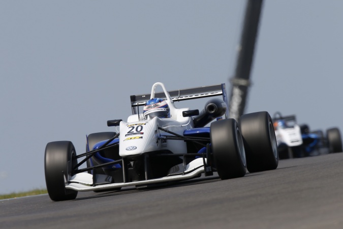 Photo: André Rudersdorf - ma-con Motorsport - Dallara F312 - Volkswagen