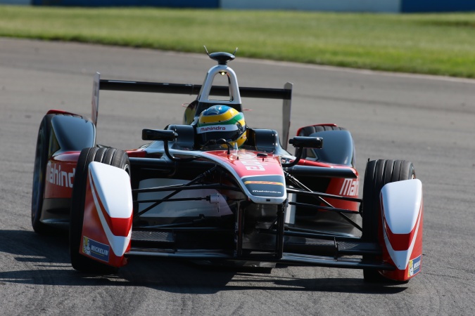 Photo: Bruno Senna - Mahindra Racing - Spark SRT 01E - McLaren