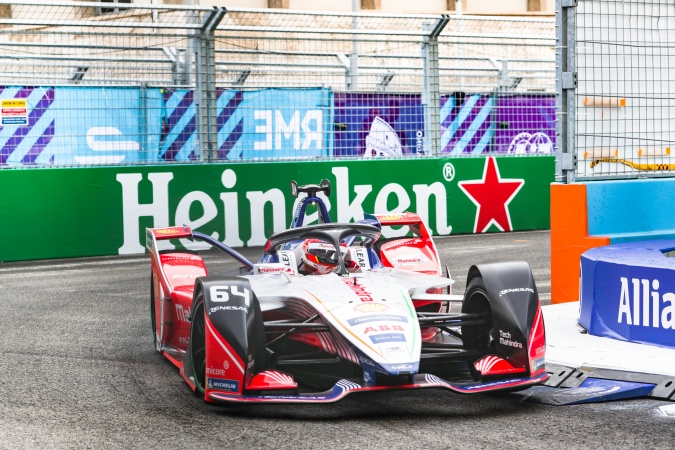 Photo: Jerome d'Ambrosio - Mahindra Racing - Spark SRT 05E - Mahindra