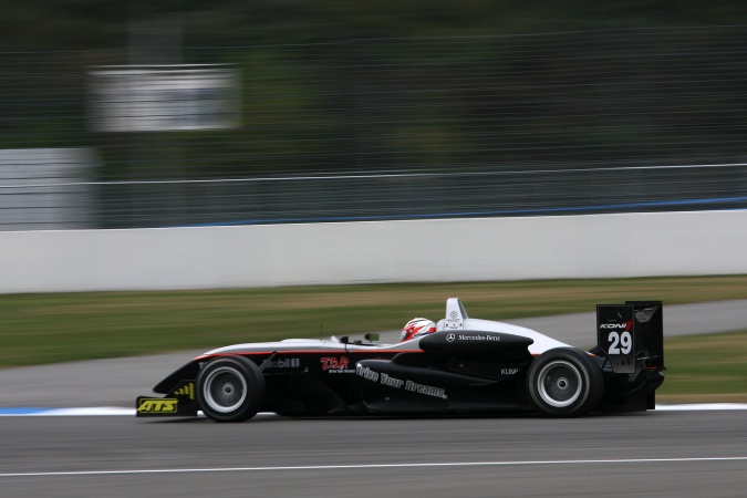 Photo: Kazuya Oshima - Manor Motorsport - Dallara F308 - AMG Mercedes