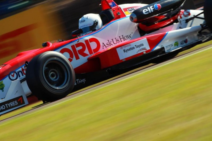 Photo: Lockie Marshall - Marshall Motorsport - Dallara F302 - Sodemo Renault