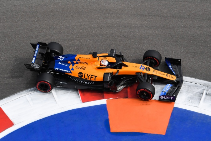 Photo: Carlos jr. Sainz - McLaren - McLaren MCL34 - Renault