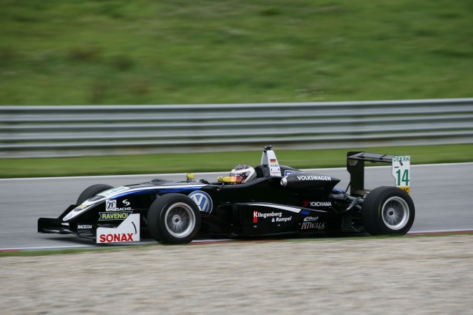 Photo: Tony Halbig - Motopark Academy - Dallara F305 - Volkswagen