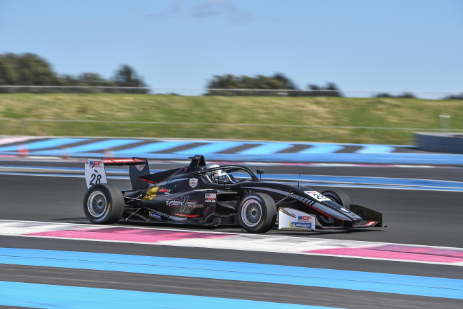 Photo: Cameron Das - Motopark Academy - Dallara F320 - Spiess VW