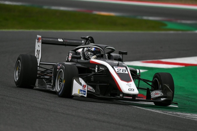 Photo: Cameron Das - Motopark Academy - Dallara F320 - Spiess VW