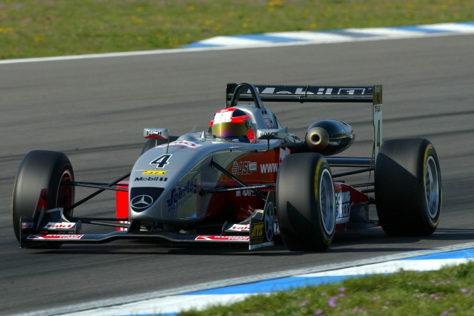 Photo: Robert Kubica - Mücke Motorsport - Dallara F302 - AMG Mercedes