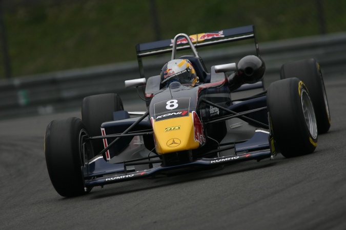 Photo: Edoardo Piscopo - Mücke Motorsport - Dallara F305 - AMG Mercedes
