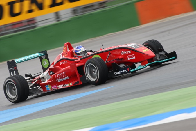 Photo: Marco Wittmann - Mücke Motorsport - Dallara F308 - AMG Mercedes