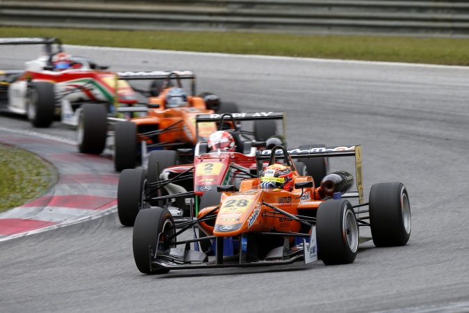 Photo: Mitchell Gilbert - Mücke Motorsport - Dallara F312 - AMG Mercedes