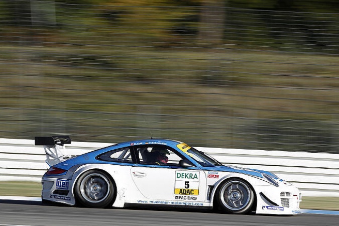 Photo: Remo Lips - Mühlner Motorsport - Porsche 911 GT3 R (997)