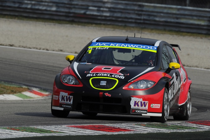 Photo: Robert Huff - Münnich Motorsport - Seat Leon 1.6T