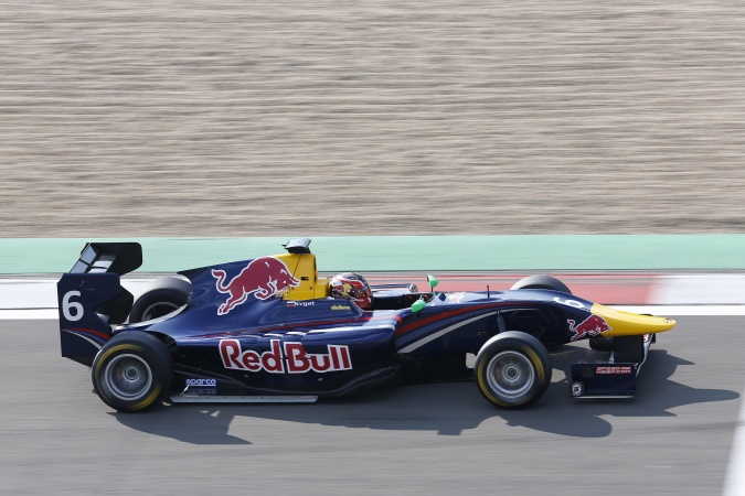 Photo: Daniil Kvyat - MW Arden - Dallara GP3/13 - AER