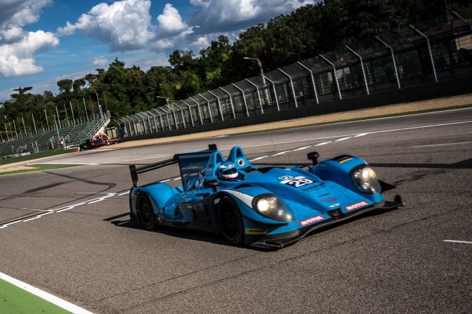 Photo: Julien SchellNiki LeutwillerJonathan Coleman - Pegasus Racing - Morgan LMP2 - Nissan