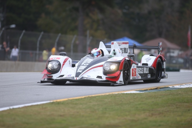 Photo: Romain Dumas - Pickett Racing - Honda ARX-03a