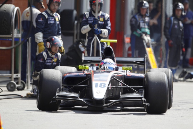 Photo: Jean Karl Vernay - Pons Racing - Dallara T08 - Renault