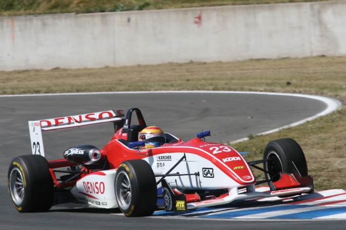 Photo: Franck Perera - Prema Powerteam - Dallara F305 - Spiess Opel