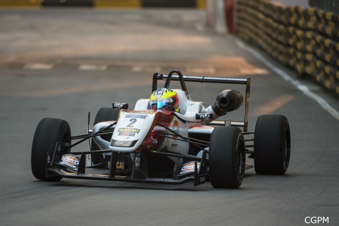 Photo: Jake Dennis - Prema Powerteam - Dallara F312 - AMG Mercedes