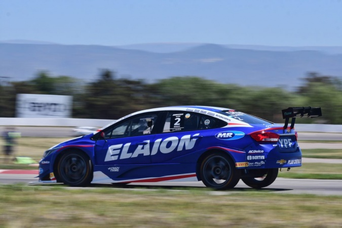 Photo: Bernardo Llaver - Pro Racing - Chevrolet Cruze II - Oreca Turbo