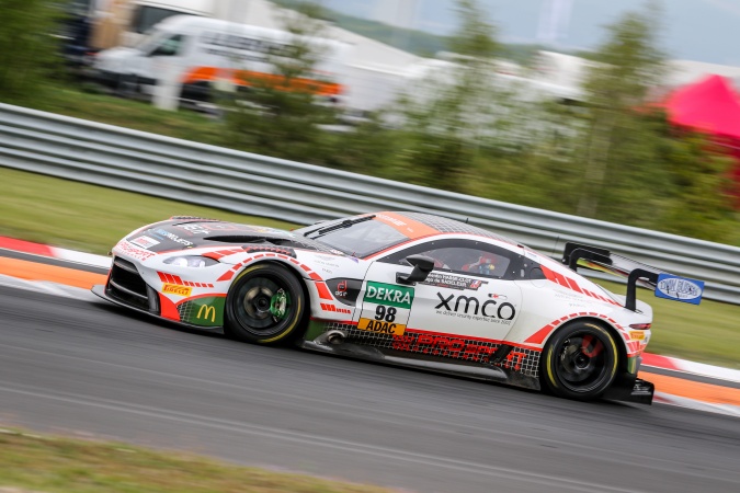 Photo: Hugo de SadeleerValentin Hasse-Clot - Prosport Performance - Aston Martin Vantage GT3 (II)