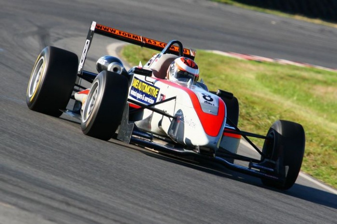 Photo: Josh Burdon - R-Tek Motorsport - Dallara F302 - Spiess Opel