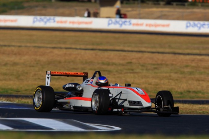 Photo: Roger I'Anson - R-Tek Motorsport - Dallara F302 - Spiess Opel